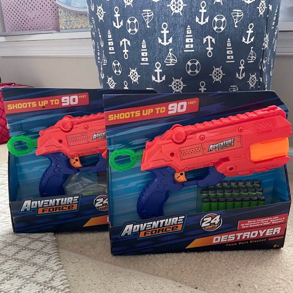 2 Destroyer foam dart blaster